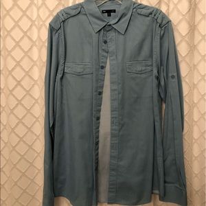 Gap shirt